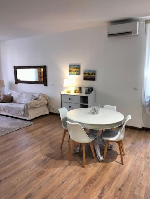 Pisi Home, 2 Min Dalla Spiaggia E Dall' Ospedale Gaslini เจนัว ภายนอก รูปภาพ